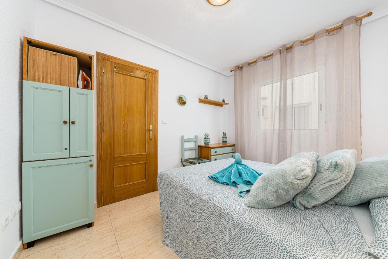 Apartamento Sunrise Victoria Torrevieja Exterior photo