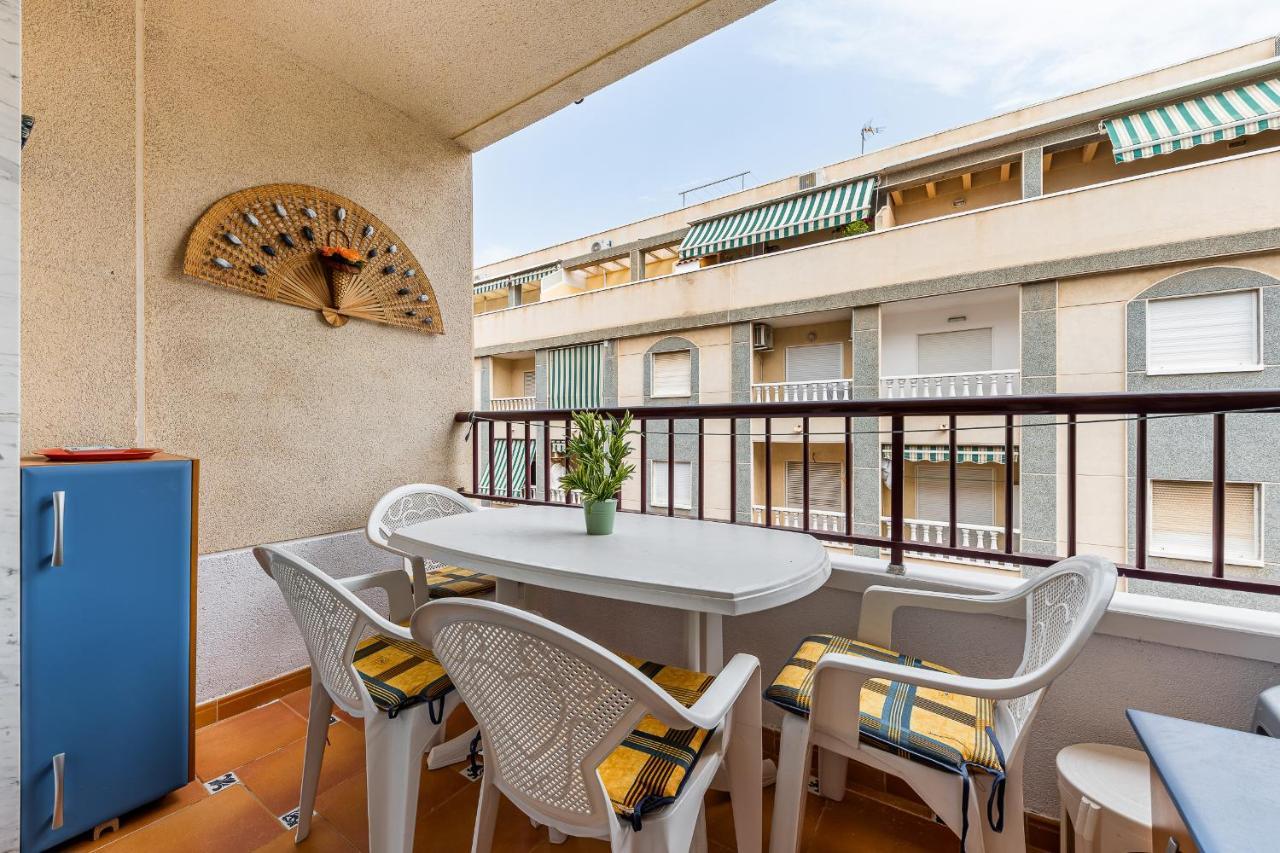 Apartamento Sunrise Victoria Torrevieja Exterior photo